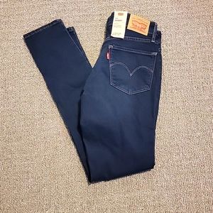 Levis Strauss  711 Skiny Mid Rise Jeans